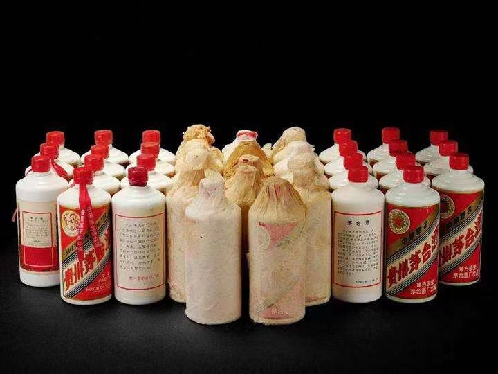 横山老酒回收上门哪里回收(附近上门回收茅台酒）?